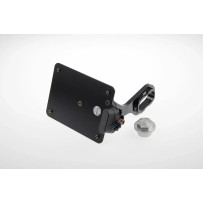 Soporte de matrícula — 21 cm (8-1/4"), 14.3 mm (9/16"), negro