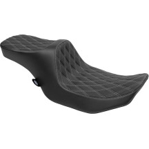 Predator III Seat — 30.5 cm (12") driver width, 75 cm (29.5") length