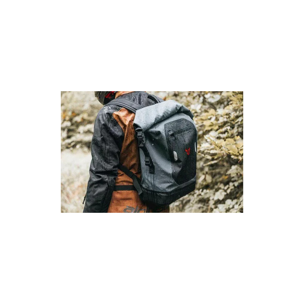 Mochila Drybag 300 — 30 L, negro/gris