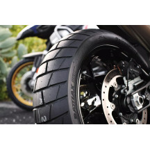 Battlax Adventure Trail AT41 Neumático — 140/80R17, 69V, trasero