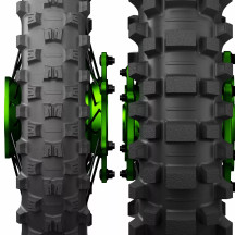 Neumático Starcross 6 Medium Hard — 120/90-18, 65M, con cámara
