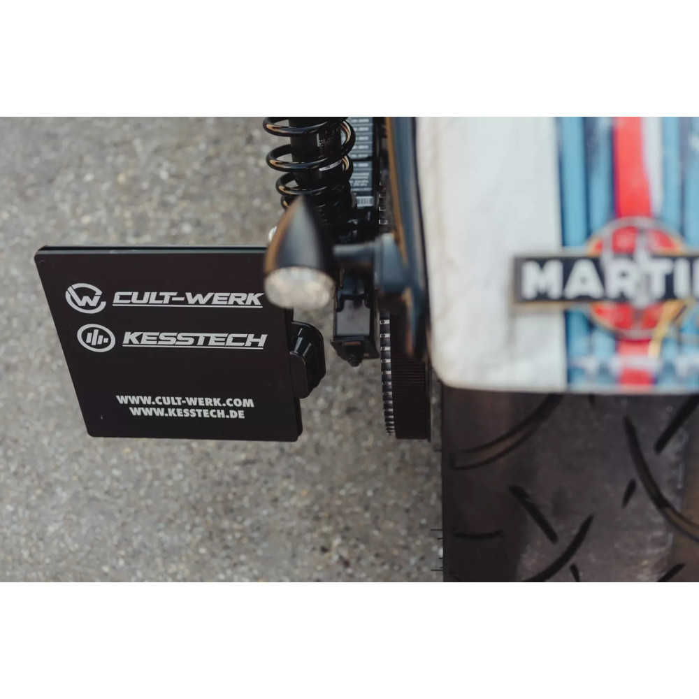 License Plate Holder RH975