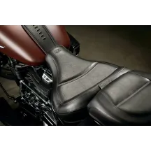 Max Profile Passenger Touring Seat — 11" (28 cm), without backrest, Black