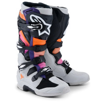 Tech 7 Boots