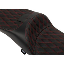 Asientos Touring Freedom de alcance extendido — 15" ancho del conductor, 30-1/2" largo, Negro, Rojo