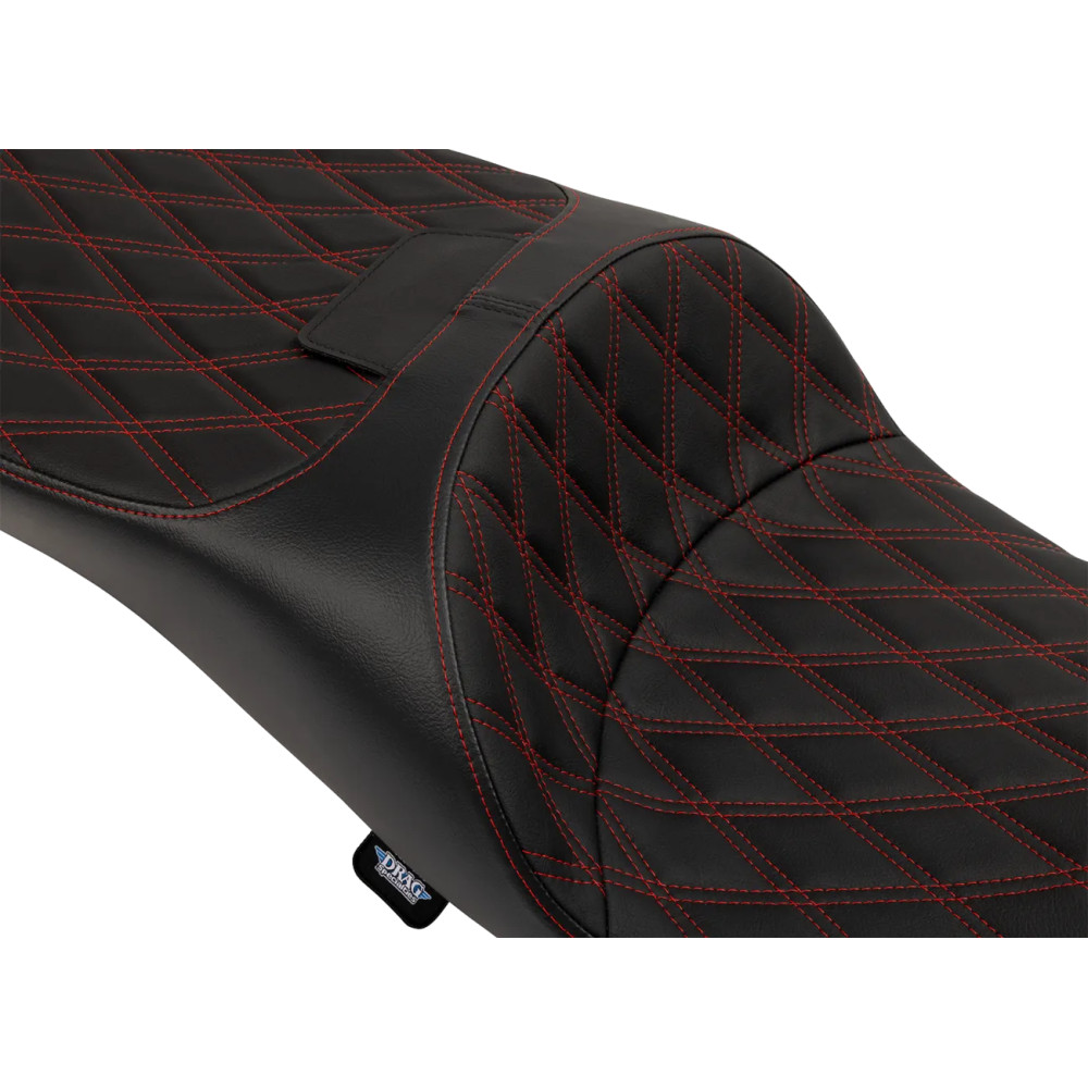 Asientos Touring Freedom de alcance extendido — 15" ancho del conductor, 30-1/2" largo, Negro, Rojo