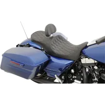 Asiento Touring de perfil bajo — 30-1/2" total, conductor 13-3/4"×13", Negro