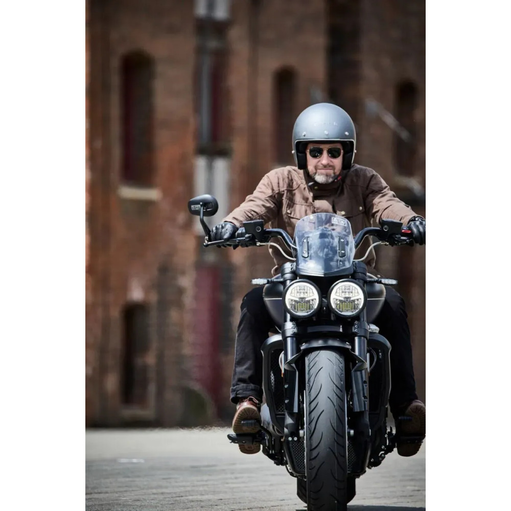 Cobra Chrome AV92 Tire — 200/55R18, Rear