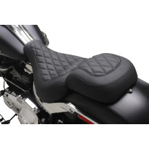 Wide Tripper™ Solo Seat — 12.5 in driver width, without backrest, Black