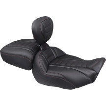 Deluxe Touring Solo Seat — 39.5 cm (15-1/2") driver width, Black, Red