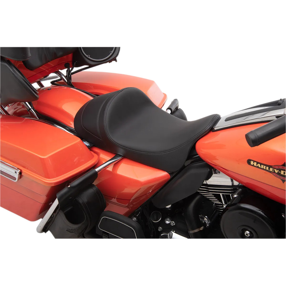 EZ-ON Mount Forward Low Solo Seat EZ-ON Mount Forward Low Solo Seat