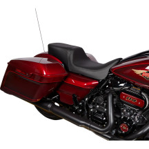 Performance Predator 2-Up Seat — 76 cm (30") length, 30 cm driver width, 23 cm passenger width, Black