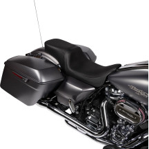 Performance Predator 2-Up Seat — 76 cm (30") length, 30 cm (11-3/4") driver width, 23 cm (9") passenger width, Black