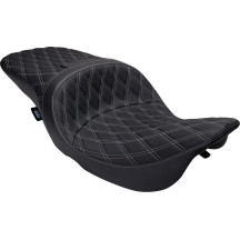 Asiento Freedom Touring — 38 cm (15\") ancho del conductor, 77.5 cm (30-1/2\") longitud total, Negro, Plateado