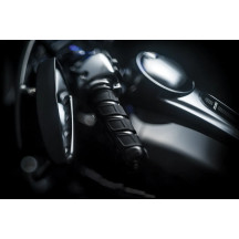 Kinetic™ Grips