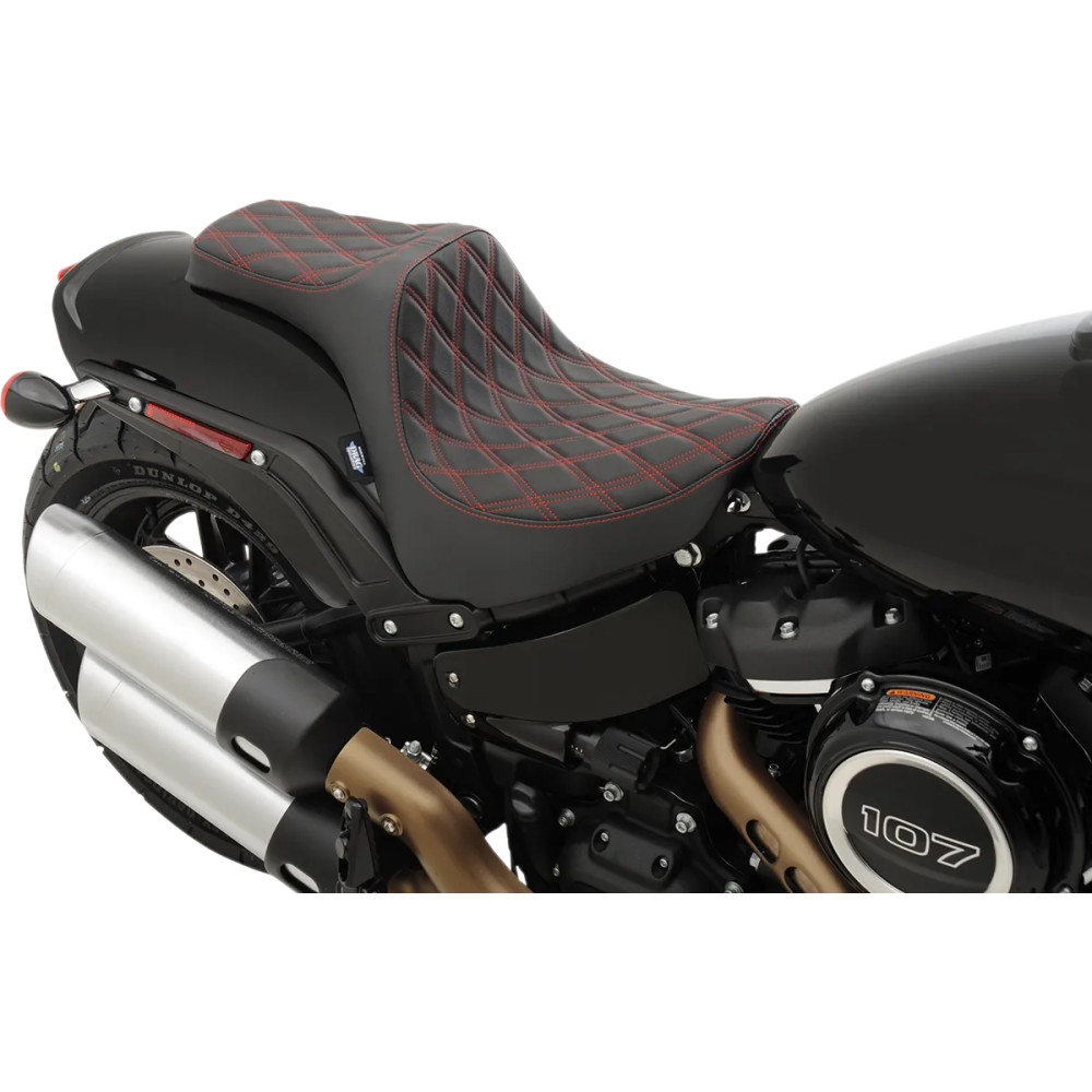 Asiento Predator III — total 66 cm (26\"), conductor 32 cm (12-1/2\"), Negro