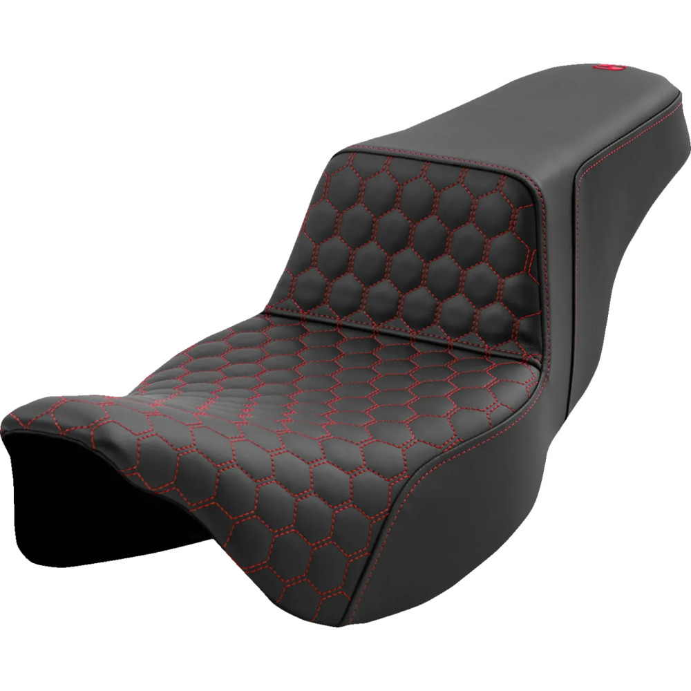 Asiento Step-Up Honeycomb — 43 cm (17") largo del conductor, 29 cm (11-1/2") ancho del conductor, Negro, Rojo