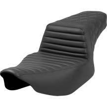 Asiento Step-Up — 30-1/2" total, 15" asiento del conductor, 12" ancho del conductor, Negro