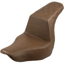 Asiento Elevado — Costura en Rejilla Trasera