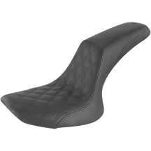 Profiler™ Lattice Stitch Seat — Driver 32 cm (12-1/2"), Passenger 26.5 cm (10-1/2"), Black