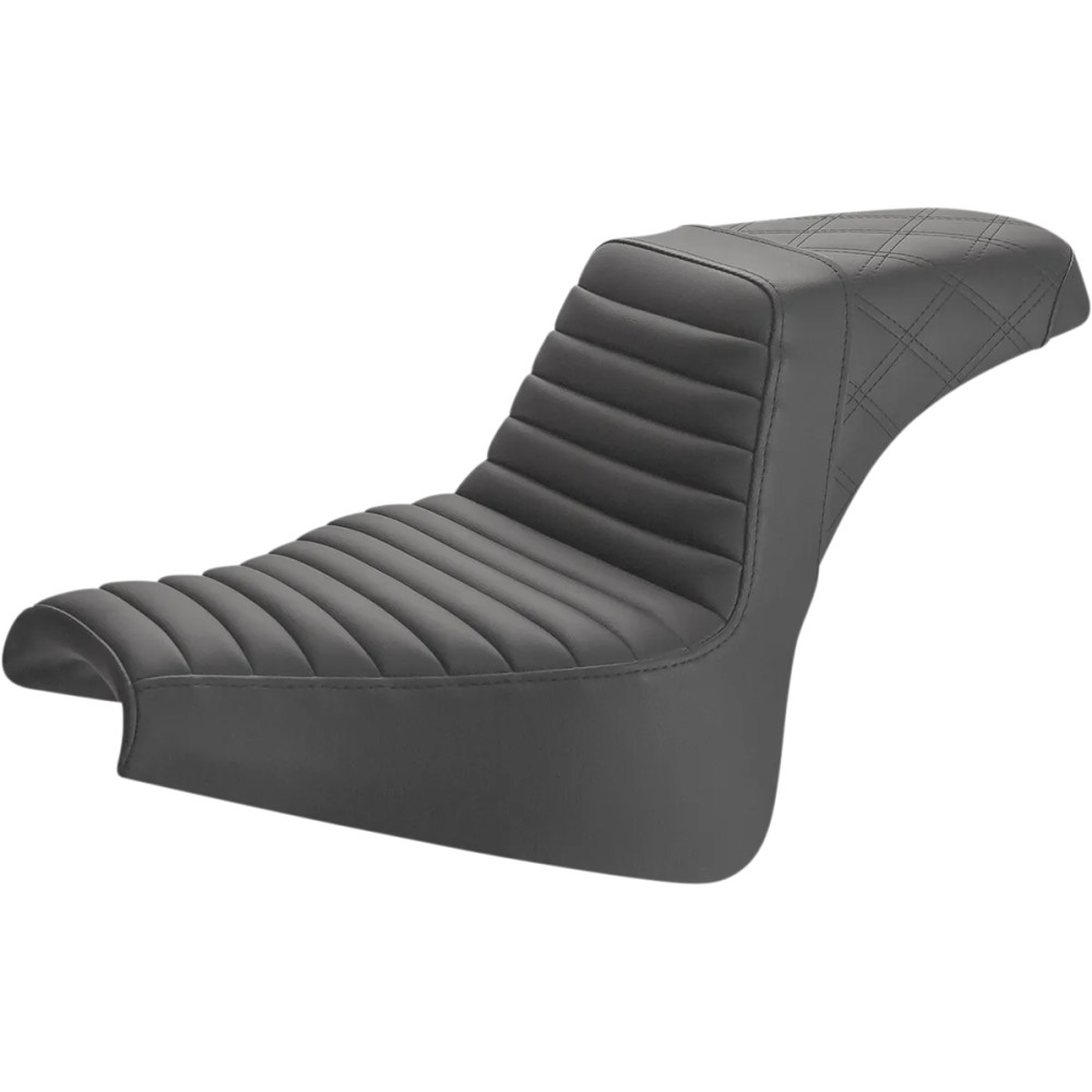 Step-Up Seat — 2-Up, 65 cm (25-1/2") overall, Standard tank fit, Black Step-Up Seat — 2-Up, 65 cm (25-1/2") overall, Standard tank fit, Black