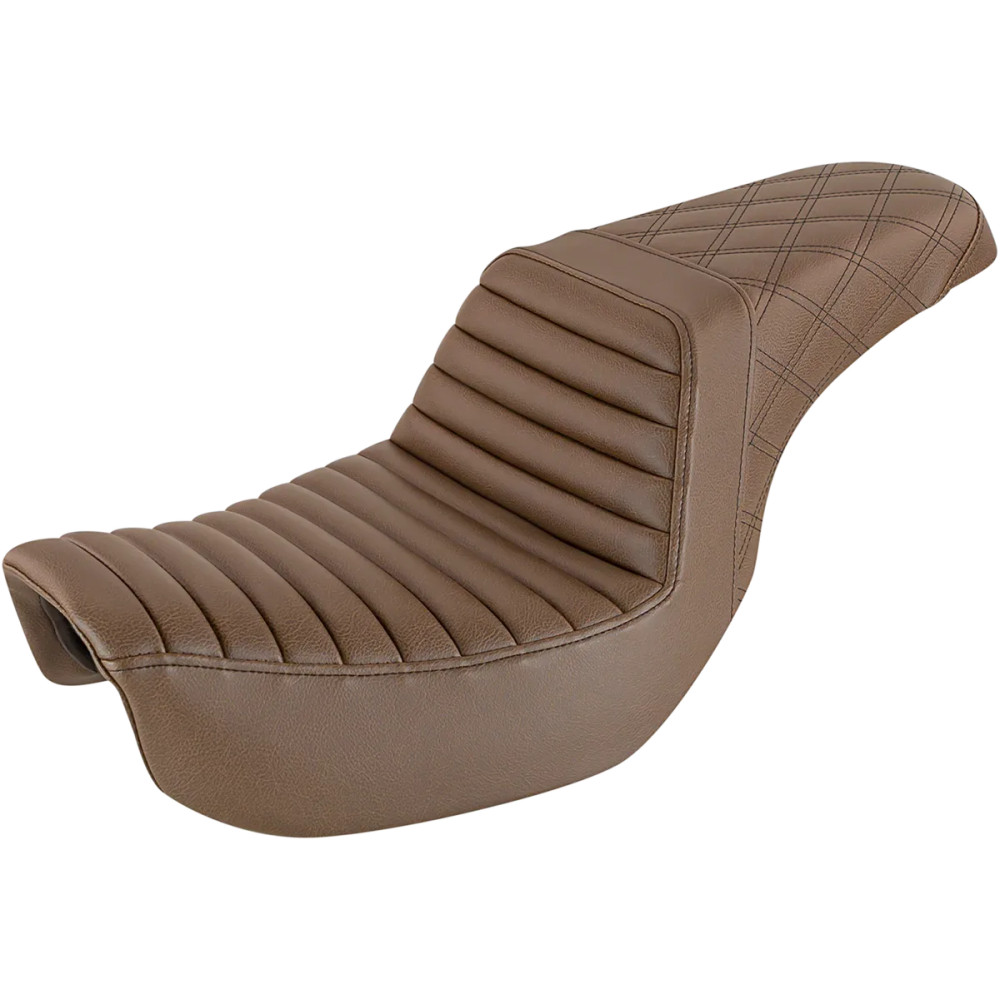 Asiento Elevado — Puntos de Costura en Rejilla Trasera/Frente Tuck-n-Roll