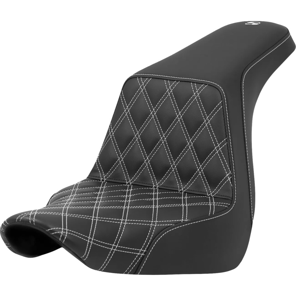 Lattice Stitch Step-Up Seat Lattice Stitch Step-Up Seat