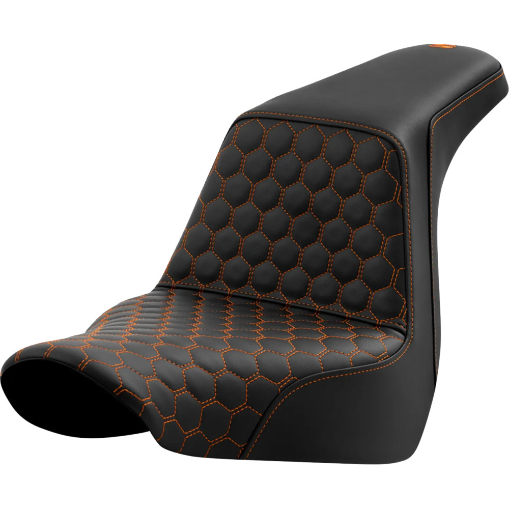 Asiento Honeycomb Step-Up — 2 plazas, longitud total 73 cm (28-3/4"), asiento conductor 36 cm (14-1/4"), ancho 30,5 cm (12"), ne