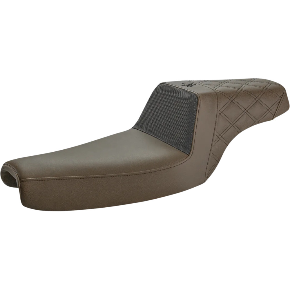 Asiento Gripper de Rendimiento de Unknown Industries