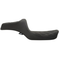 Predator III Seat — Overall length 65.5 cm (25-3/4"), Driver length 33 cm (13"), Black, Silver