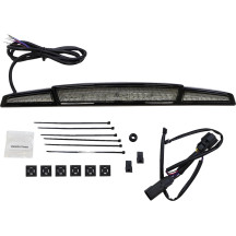 Luz de maletero Streak con tecnología Lightstrike™