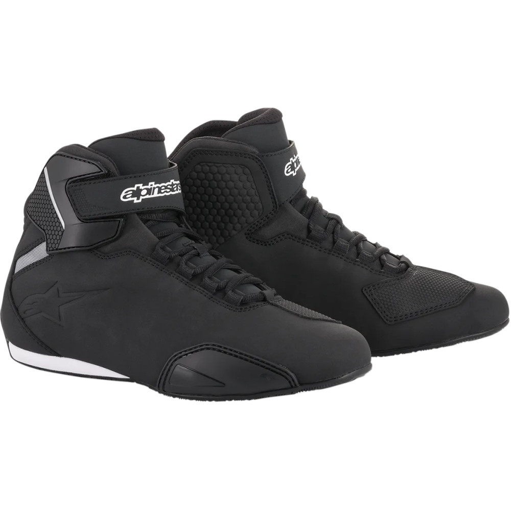 Sektor Shoes — US 6, Black