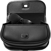 Single Center Pouch
