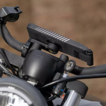 Universal Case Moto Bundle